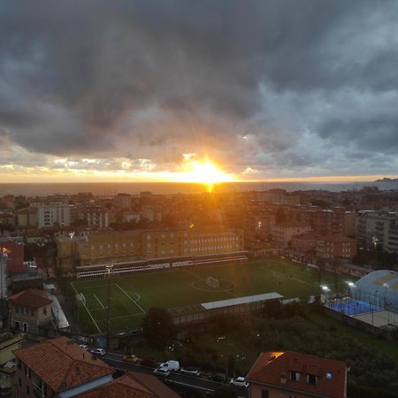 Apartamento Super Vista Al Grattacielo Di Lavagna Exterior foto